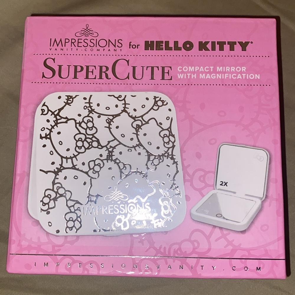 Impressions For Hello Kitty Supercute Compact Mirror with Magnification
